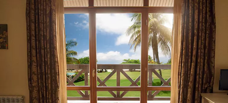 Residential Garden Window Enclosure Repair in Vero Beach, FL